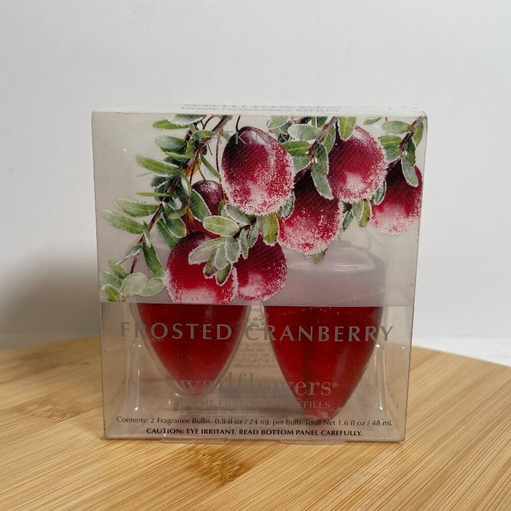 Slatkin & Co Bath & Body Works Frosted Cranberry Wallflower Home Fragrance